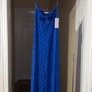 Ladies Jennifer Lopez dress..full straps..S..nwt